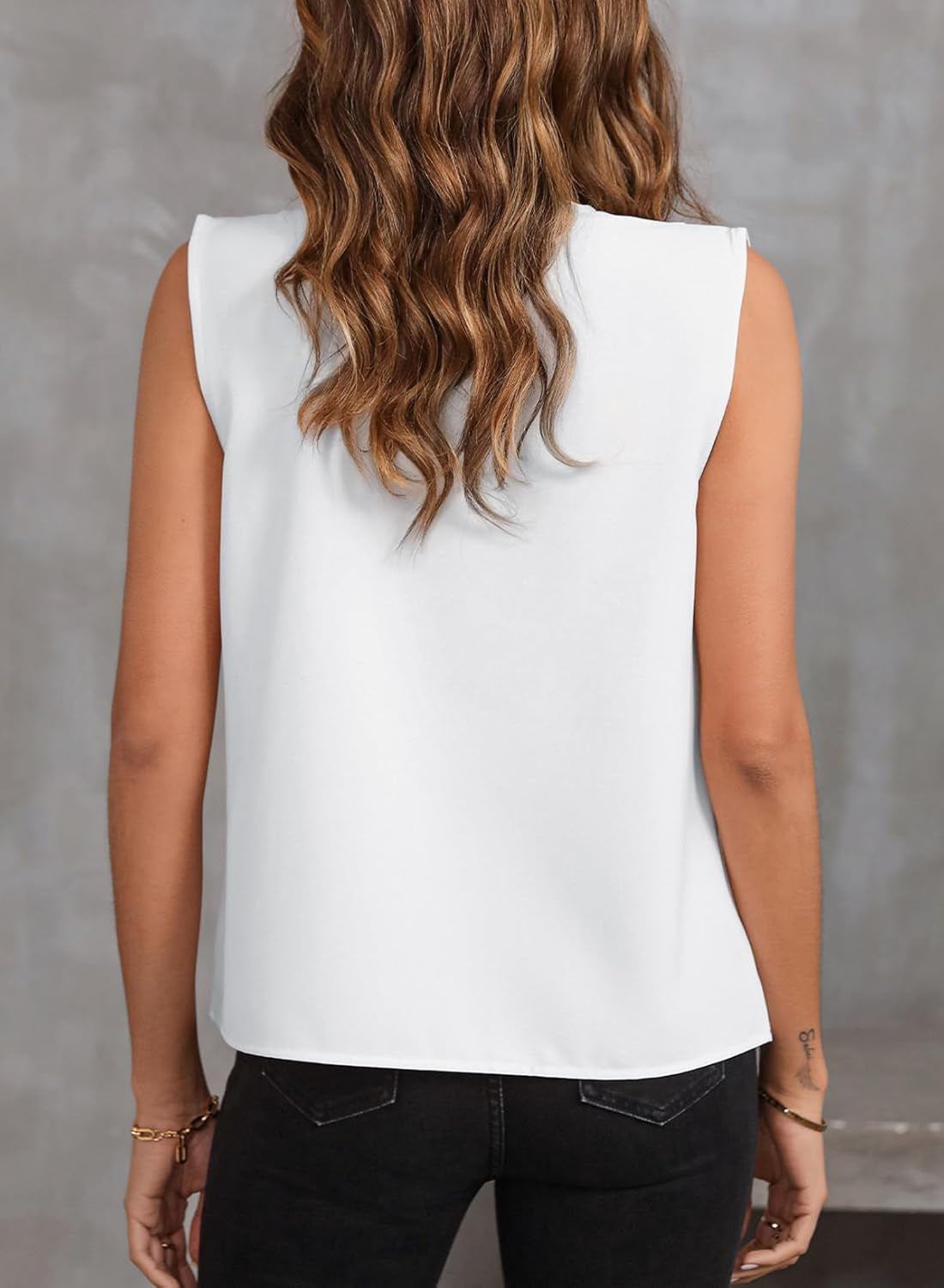 Women'S Pleated V Neck Sleeveless Tank Top